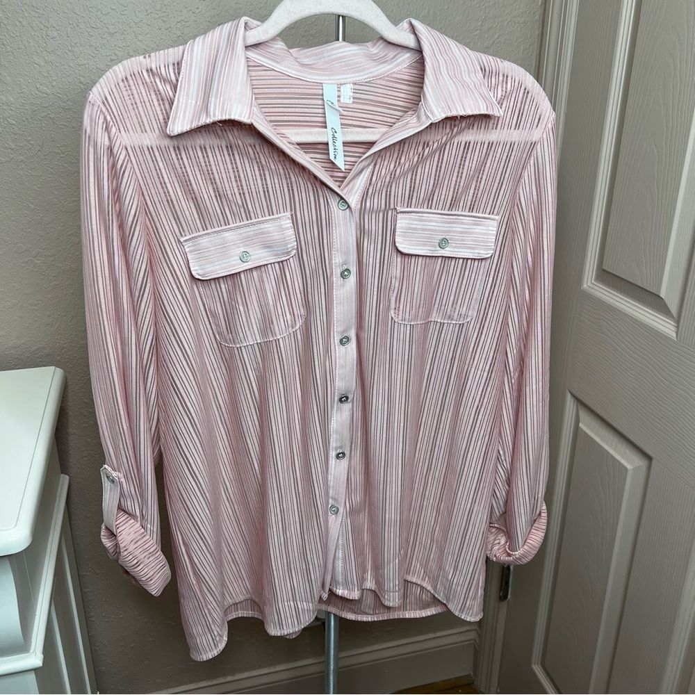 NY Collection Button Down - Picture 13 of 15